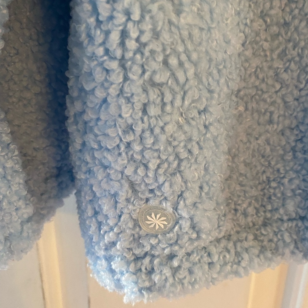 Cozy Light Blue Sherpa Jacket - Picture 4 of 5